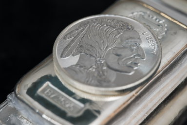 Valuing a silver coin